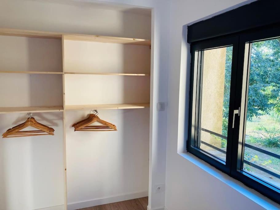 L'Ecrin De Chapoulier Apartment Montoison Bagian luar foto